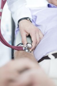 High Blood Pressure in Early Adulthood Linked to Brain Dysfunction
